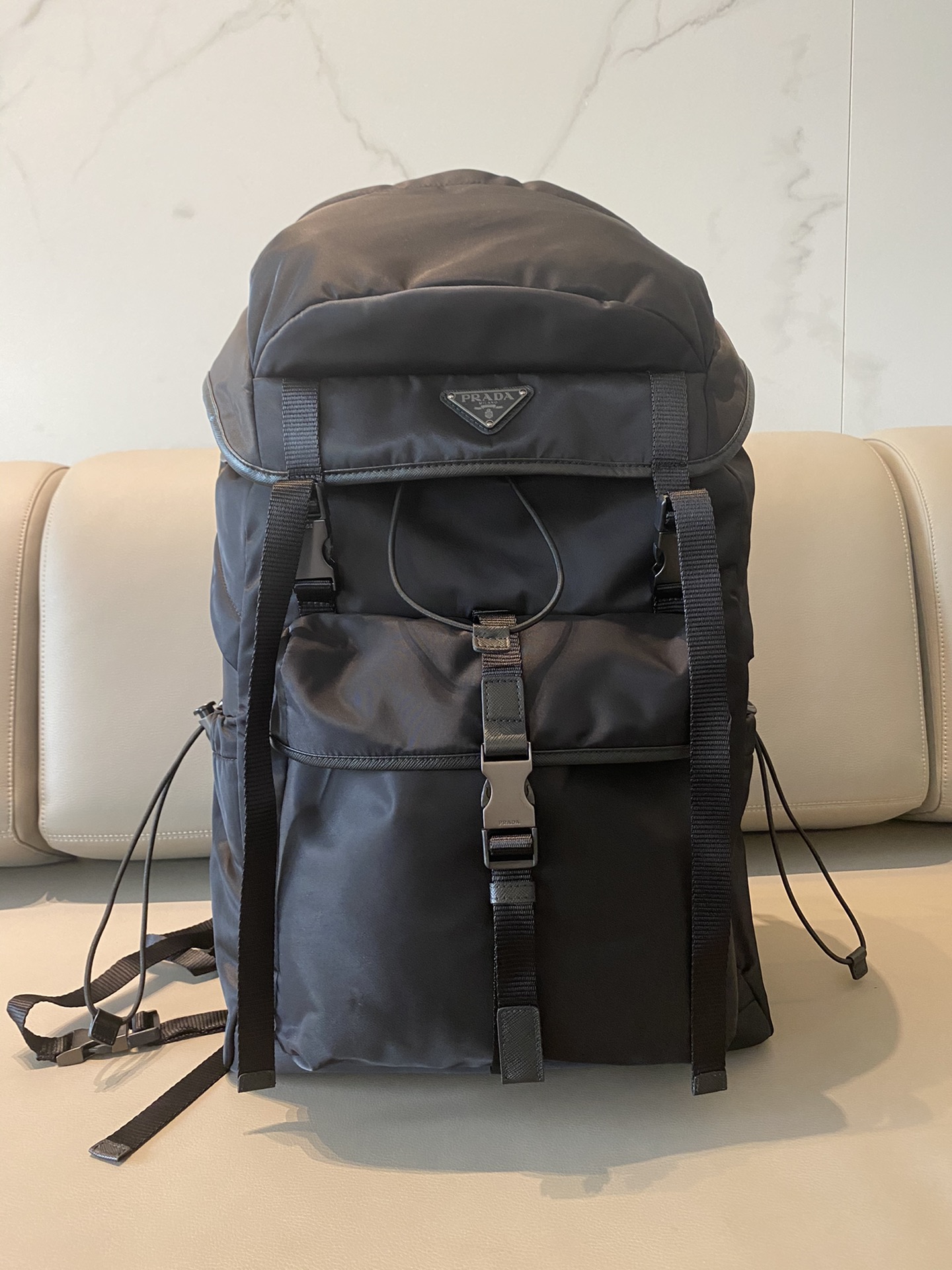 PRADA普拉达进口尼龙面料新款登山包2VZ079