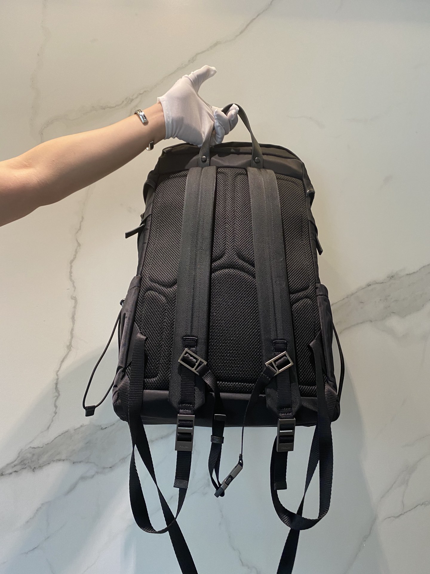 PRADA普拉达进口尼龙面料新款登山包2VZ079