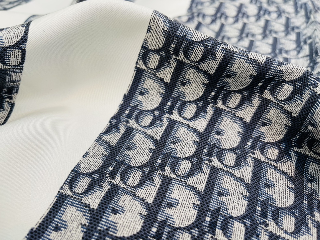 Dior迪奥砂洗工艺100%真丝围巾