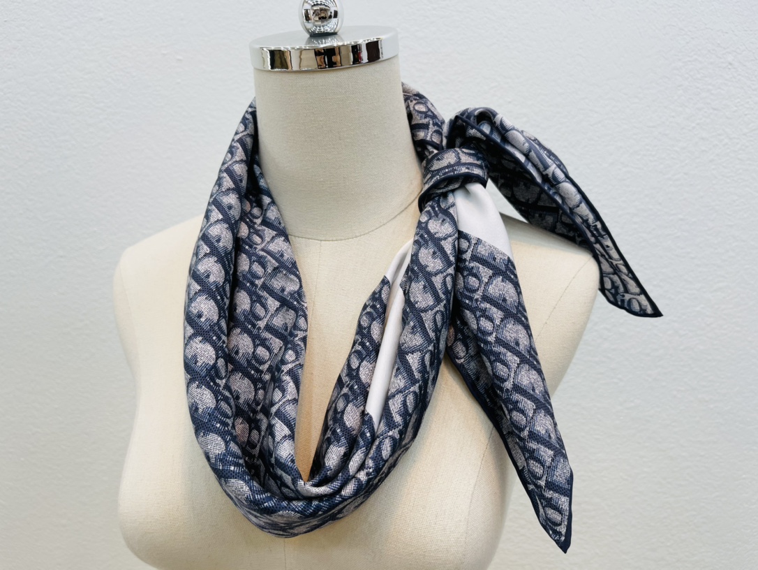 Dior迪奥砂洗工艺100%真丝围巾