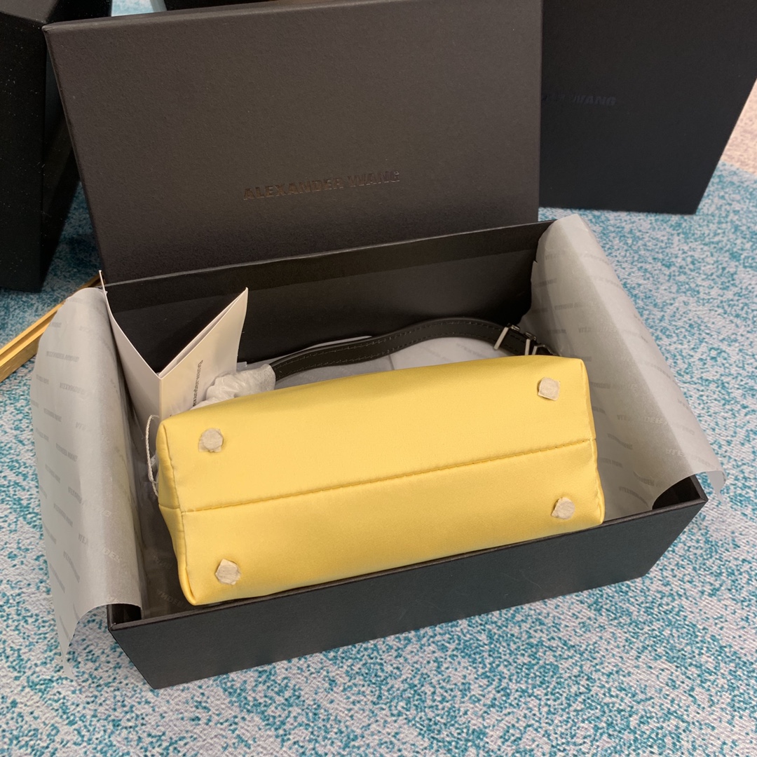 New Silk 754 Collection by Alexander Wang: High-End Beauty and Elegance. - 图片 9