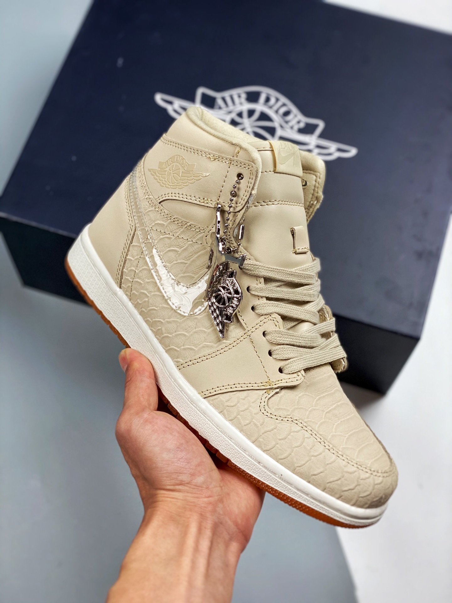 Dior X Air Jordan 1 High OG gris, línea de producción original pura, se compraron varios pares de zapatos originales pa…