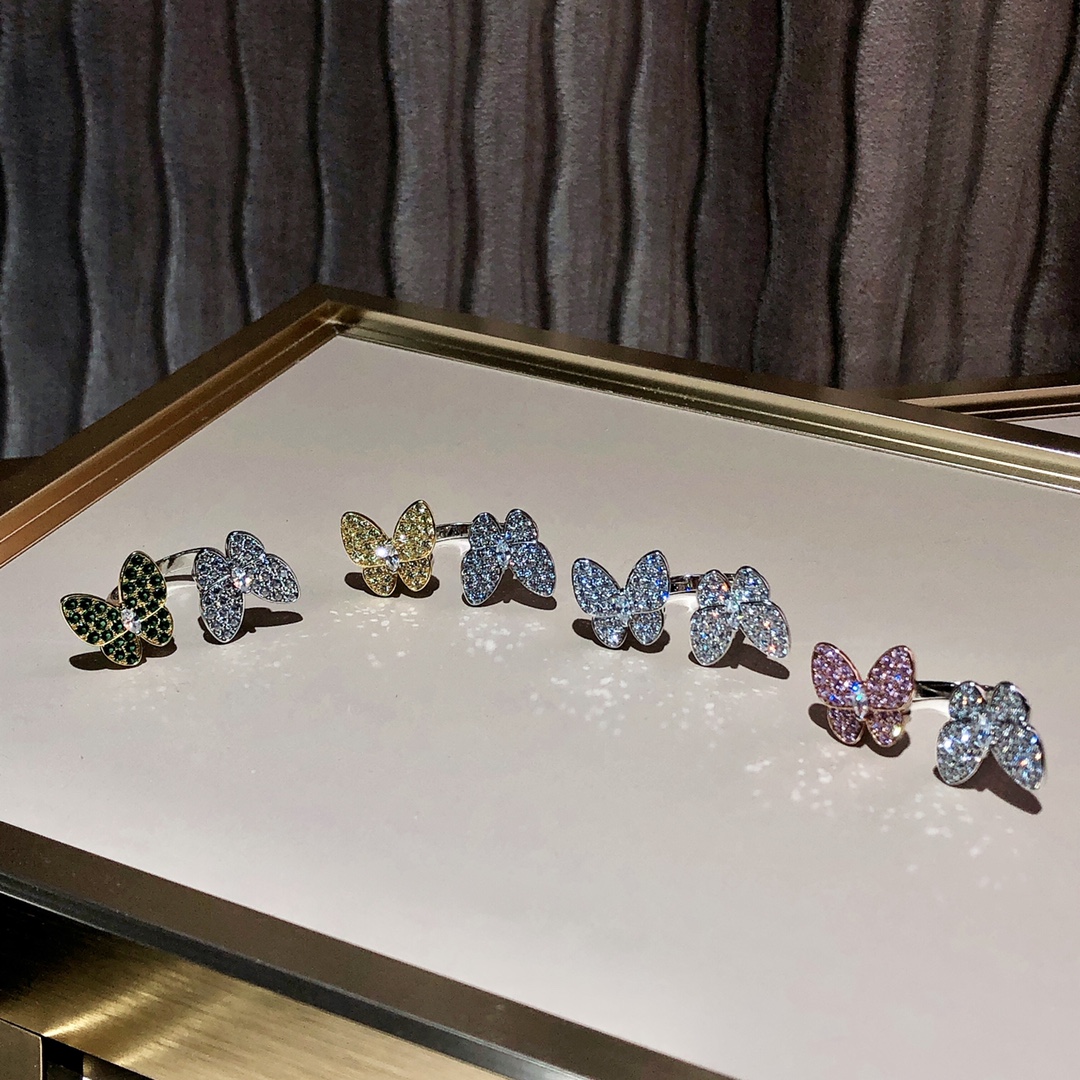 NO:580821,I hope that each of you will have a pair of invisible wings to work hard for your dreams and soar. Colorful butterfly open ring, about 7g, VcA ring, ring19860909希望每个你们 都有一双隐形的翅膀 为自己的梦想 努力 去翱翔 彩蝶开口戒 约7g,VcA戒指,ring,Jewelry