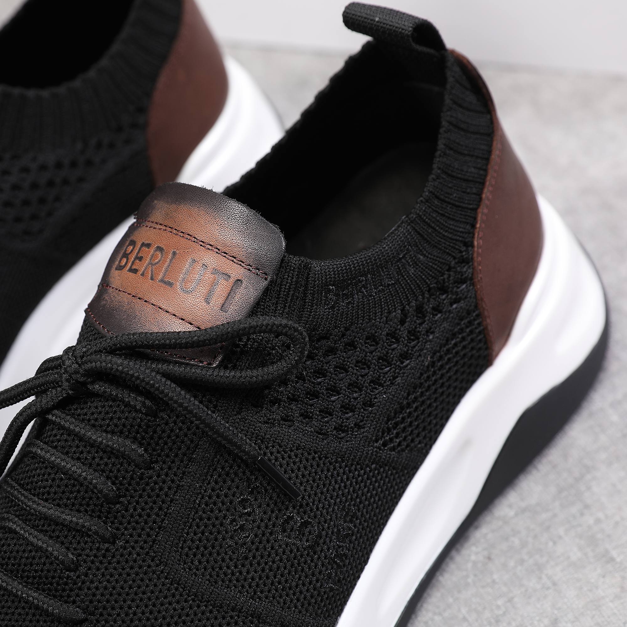 Spring/Summer nueva colección, la única versión en el mercado de los zapatos deportivos para hombre 