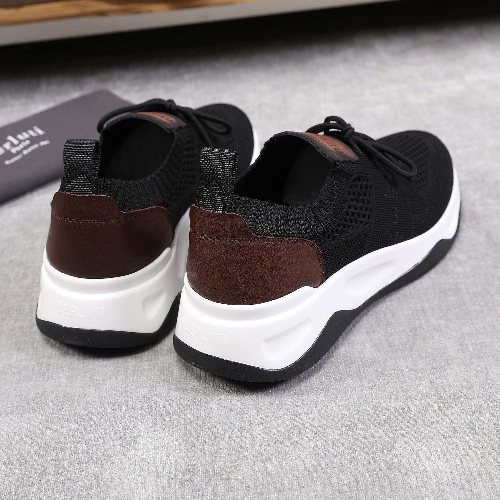 Spring/Summer nueva colección, la única versión en el mercado de los zapatos deportivos para hombre 