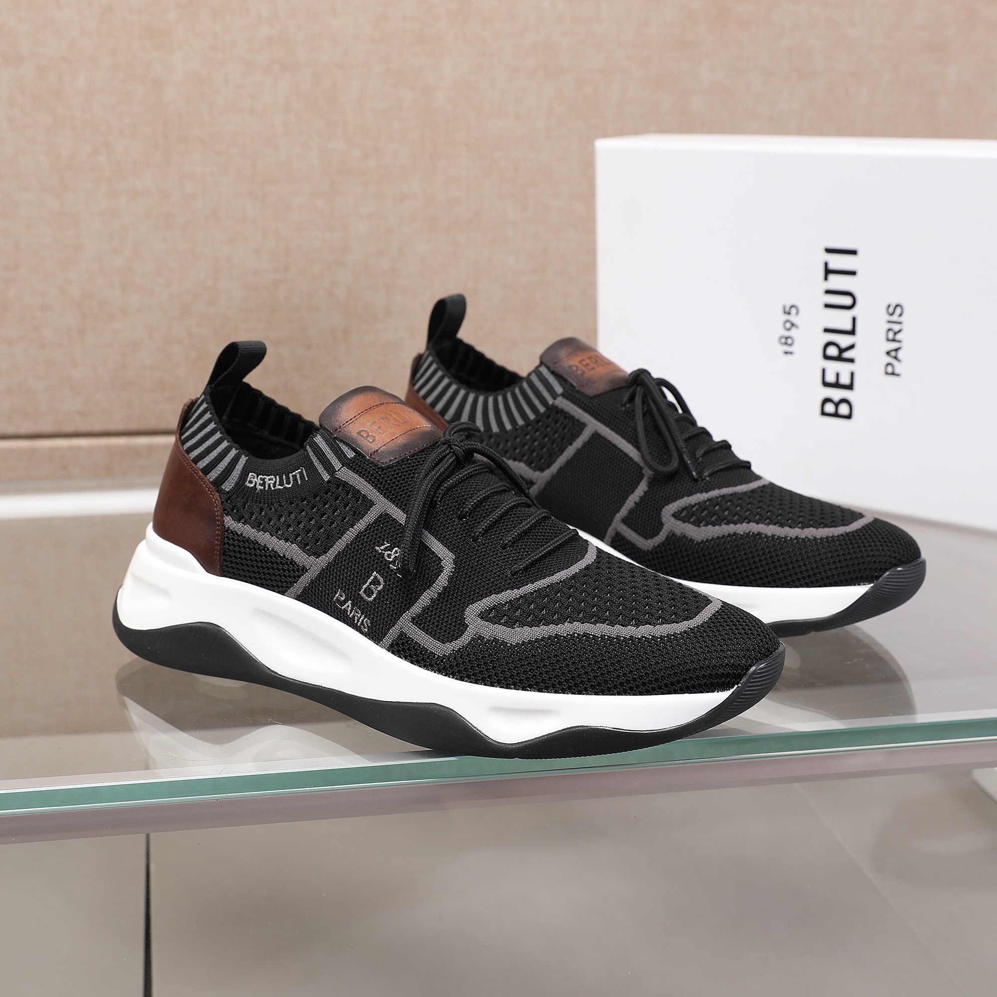 Spring/Summer nueva colección, la única versión en el mercado de los zapatos deportivos para hombre 