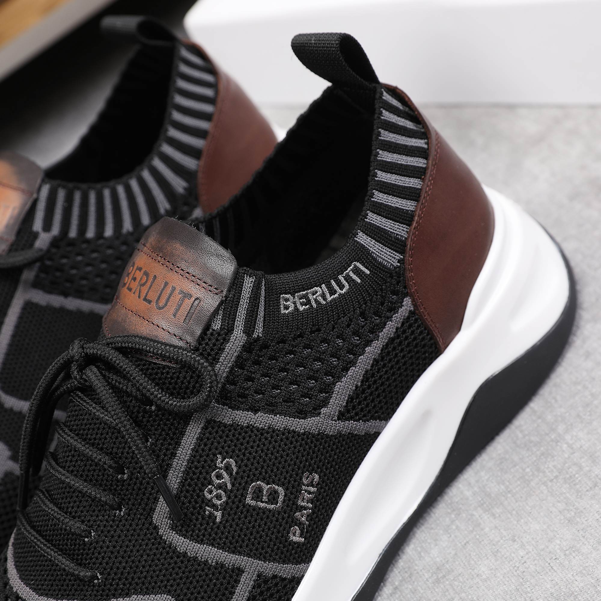 Spring/Summer nueva colección, la única versión en el mercado de los zapatos deportivos para hombre 