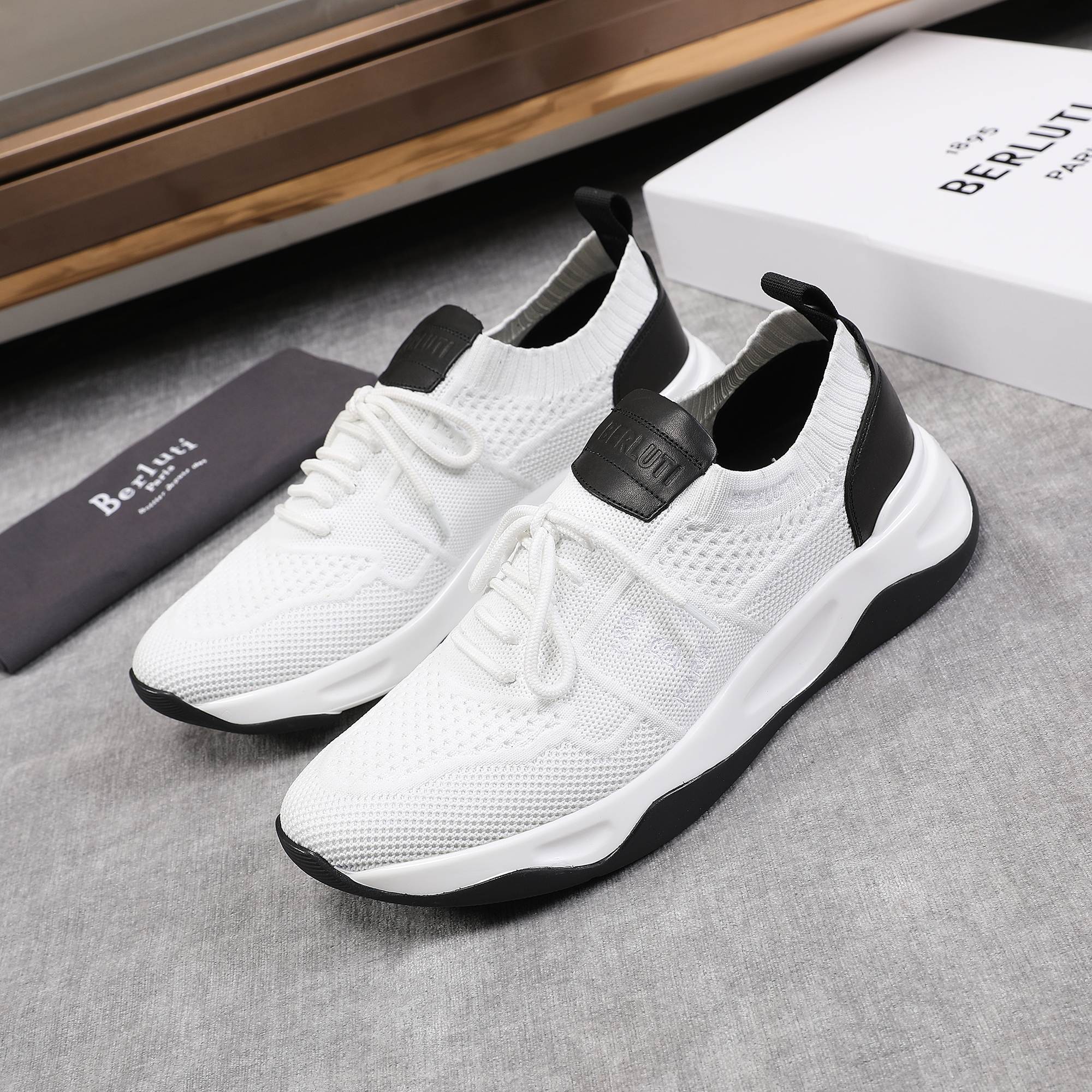 Spring/Summer nueva colección, la única versión en el mercado de los zapatos deportivos para hombre 