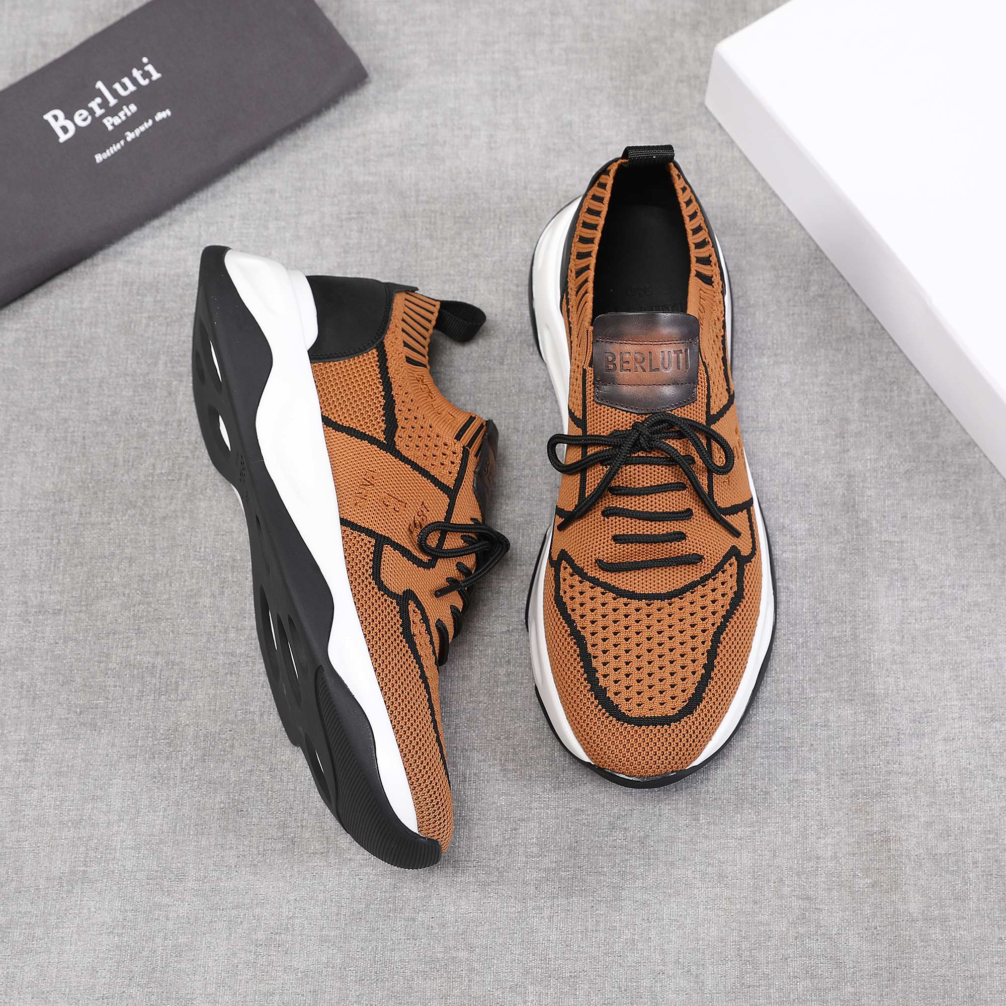 Spring/Summer nueva colección, la única versión en el mercado de los zapatos deportivos para hombre 