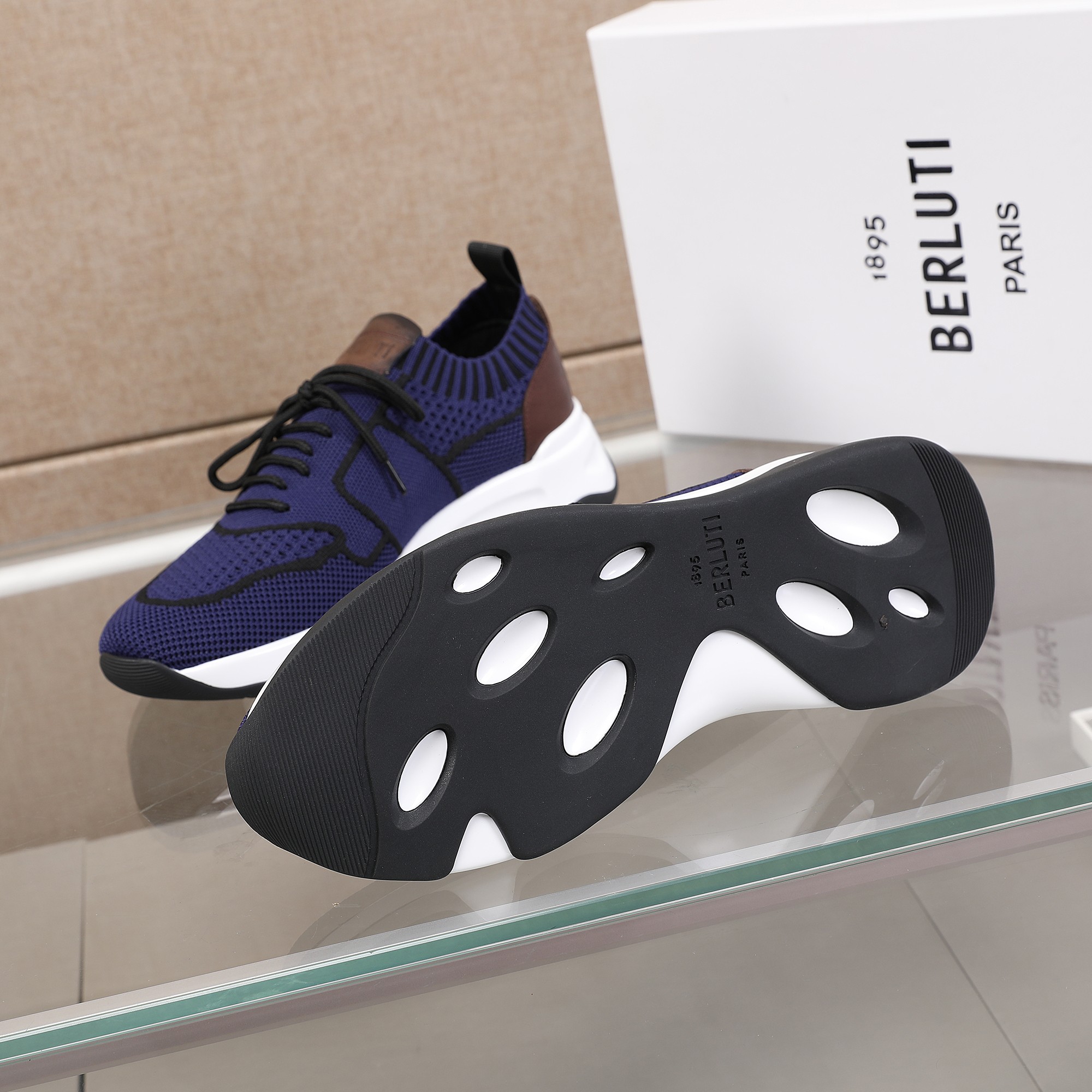 Spring/Summer nueva colección, la única versión en el mercado de los zapatos deportivos para hombre 