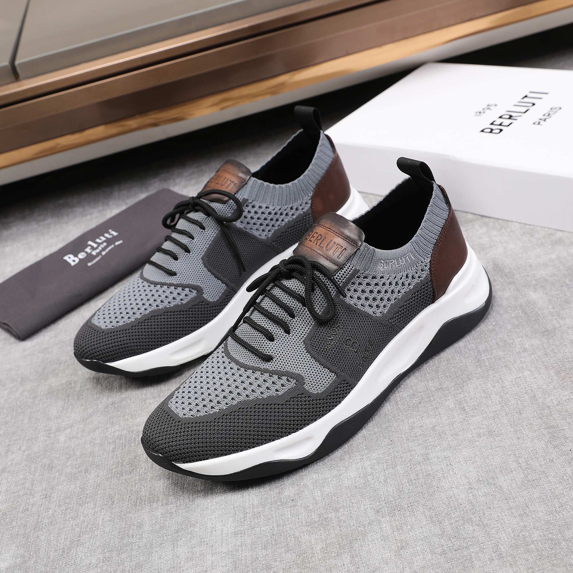 Spring/Summer nueva colección, la única versión en el mercado de los zapatos deportivos para hombre 