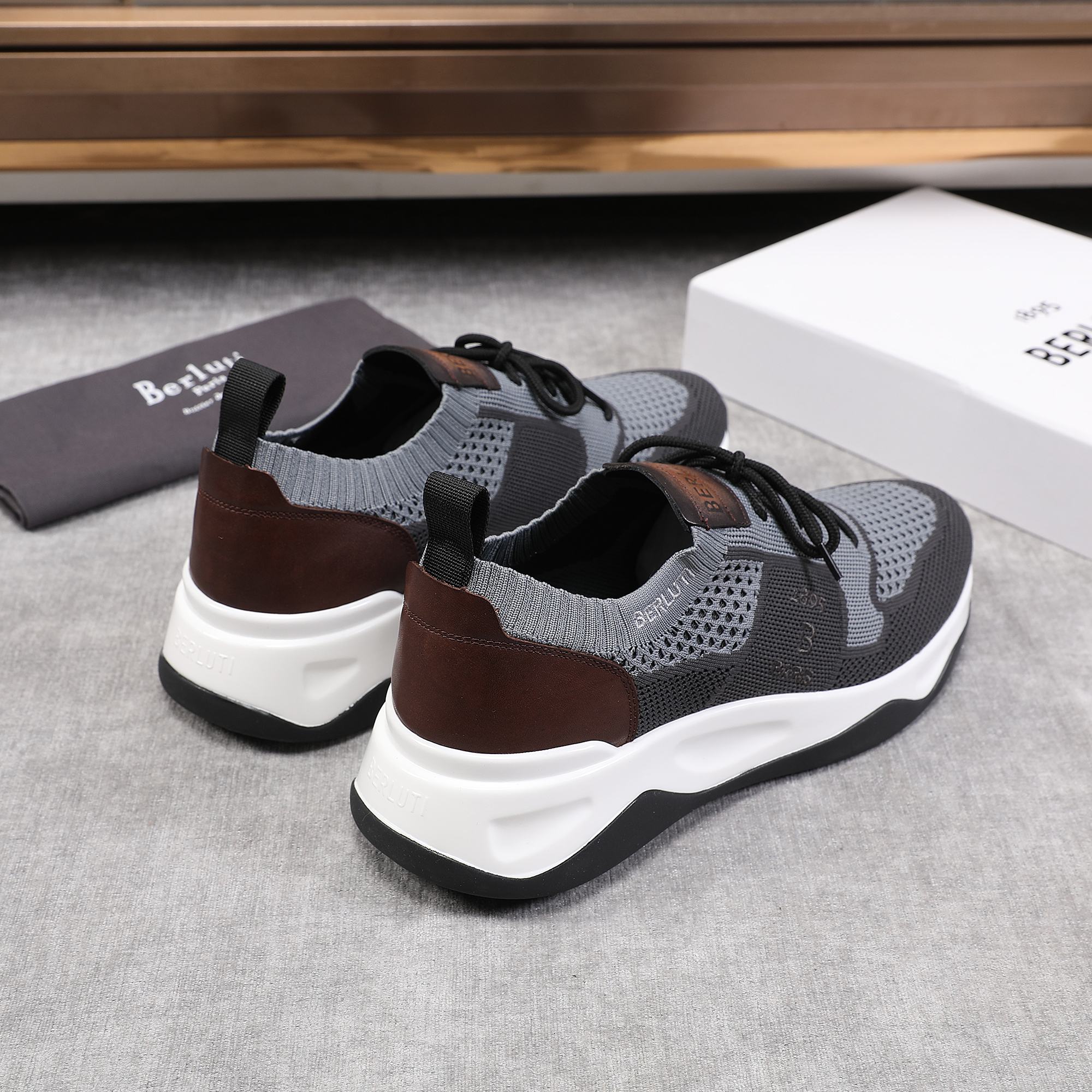Spring/Summer nueva colección, la única versión en el mercado de los zapatos deportivos para hombre 