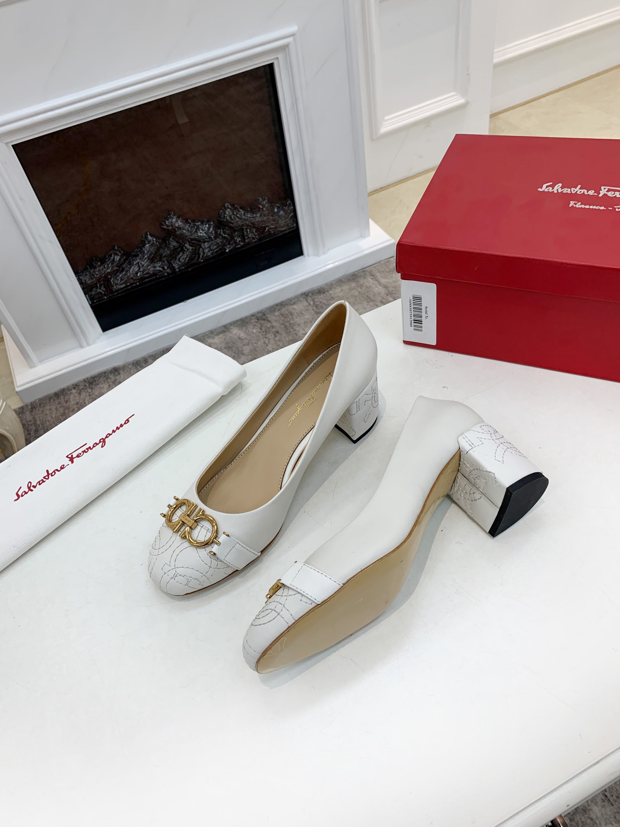 Ferragamo women's shoes Salvatore Ferragamo / ， 5.5 35-39(40 ） 280 — photo 7