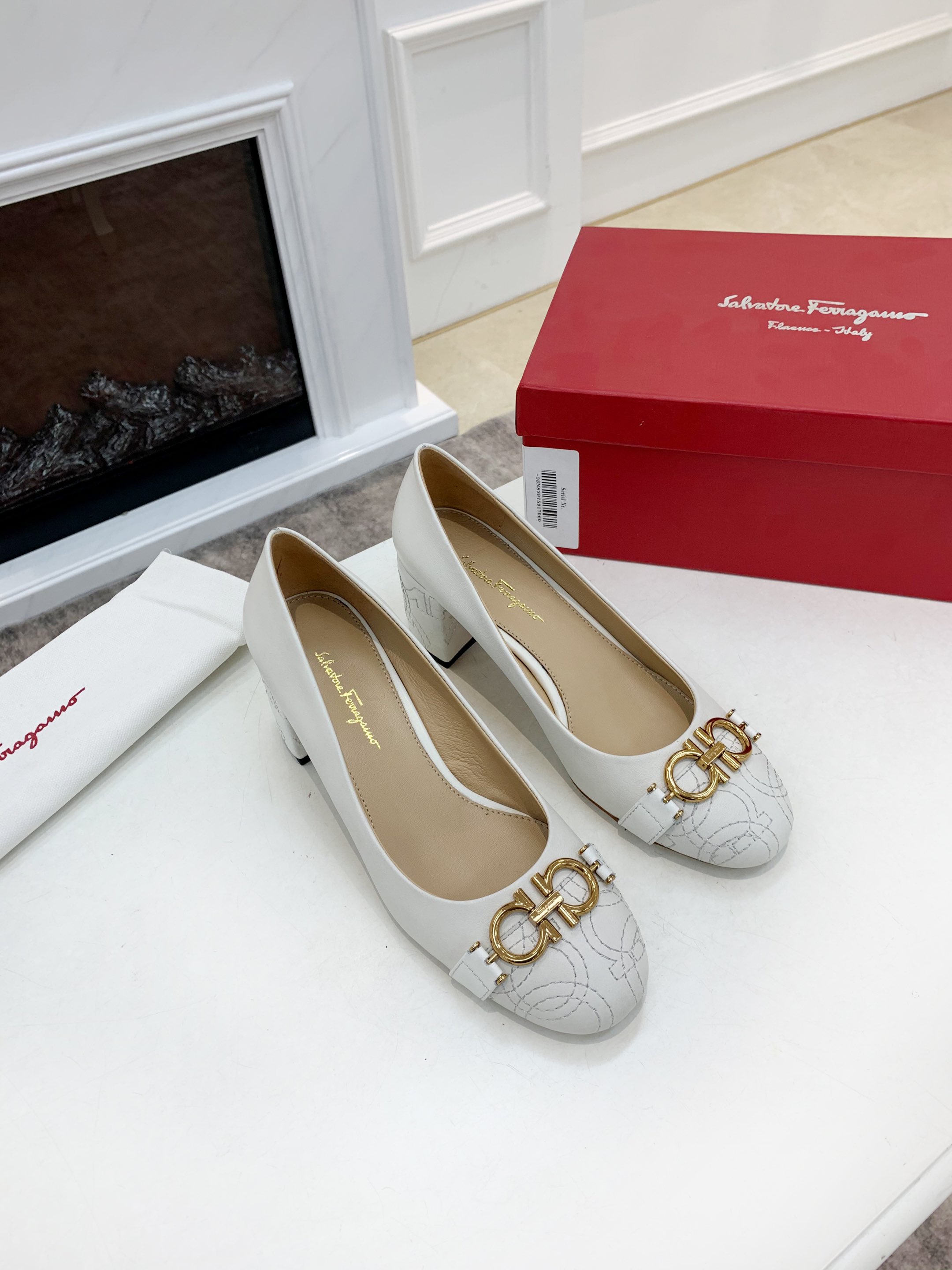 Ferragamo women's shoes Salvatore Ferragamo / ， 5.5 35-39(40 ） 280