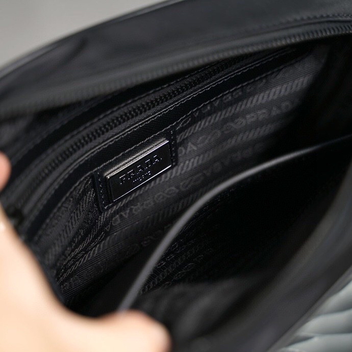 프라다 2VH048 가방 Prada Bag 썸네일 이미지