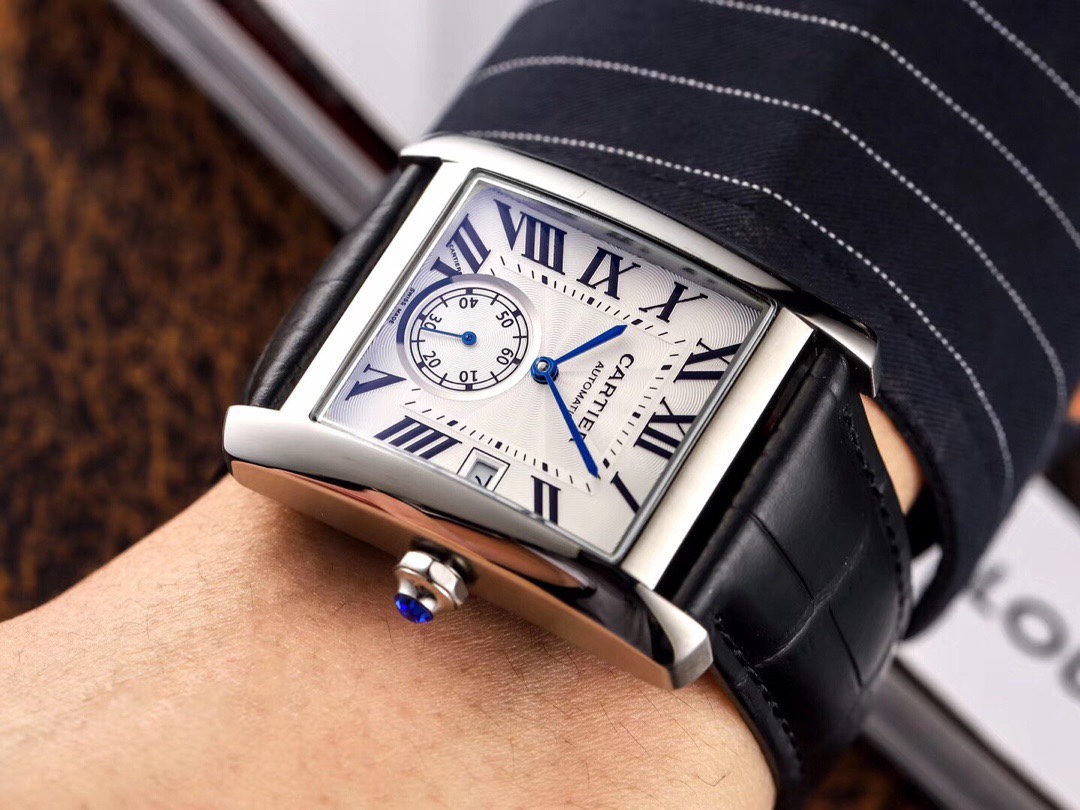 卡地亚-Cartler タンクシリーズ 男士腕表 自動機械式 40mm