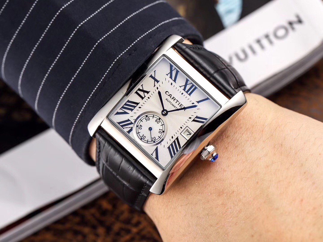 卡地亚-Cartler タンクシリーズ 男士腕表 自動機械式 40mm