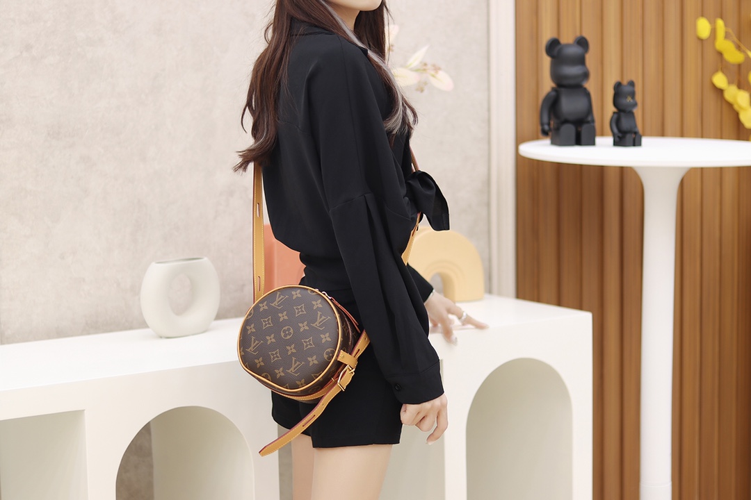 Louis Vuitton LV Boite chapeau souple 圆饼包 M45149