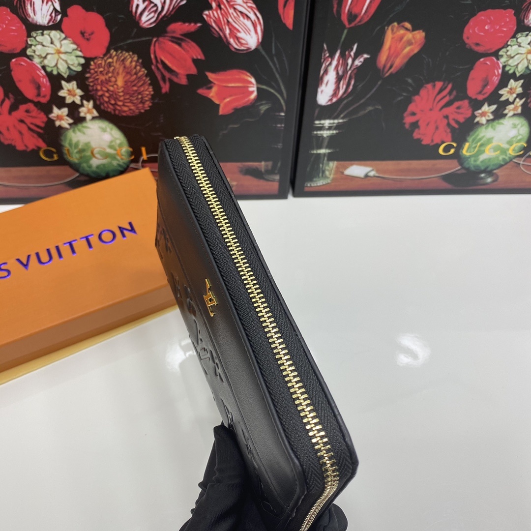 💞💞💞Lv 6128火爆版单拉小手包到货💞💞里外头层牛皮打造💞图片色(自带原版盒子)男女通用..尺寸:1