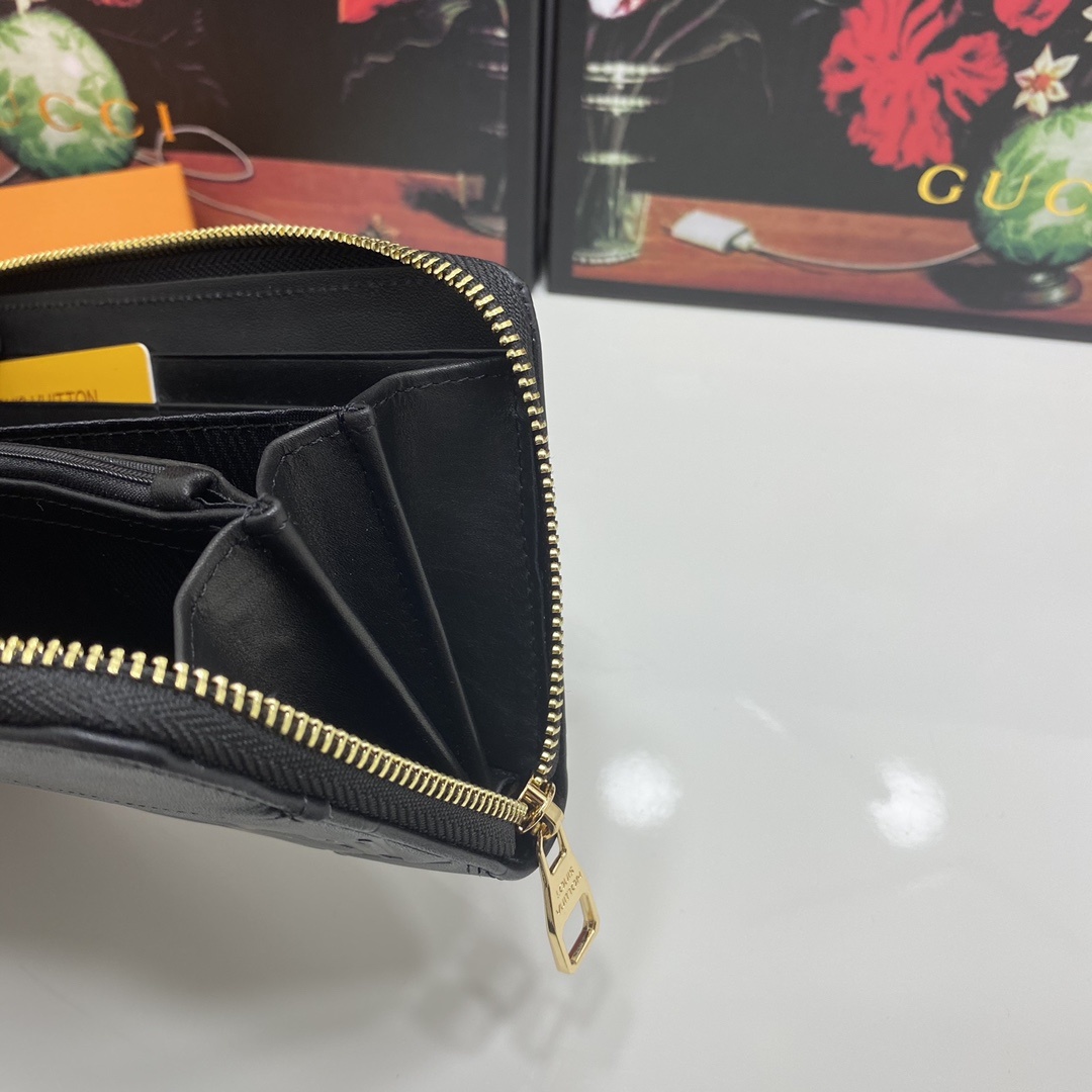 💞💞💞Lv 6128火爆版单拉小手包到货💞💞里外头层牛皮打造💞图片色(自带原版盒子)男女通用..尺寸:1
