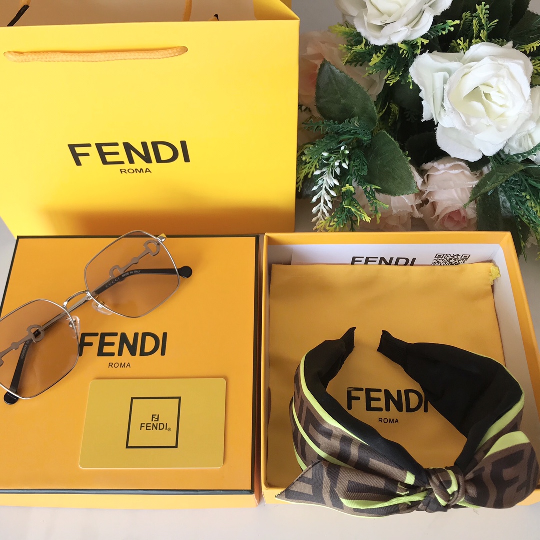 펜디 헤어악세 131090 Fendi Accessories