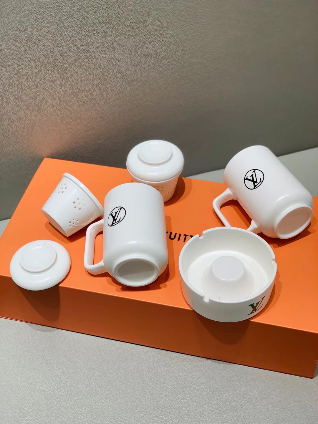 Louis Vuitton Limited Edition Tea Set - Comprehensive 9