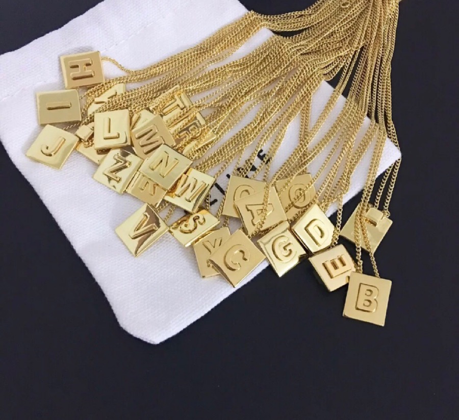 NO:103820,Selin alphabet necklace, same style as Lisa, Seiko version, Selin, celine, necklace19860909赛琳字母项链 Lisa同款,精工版本,塞琳,celine,necklace,Jewelry