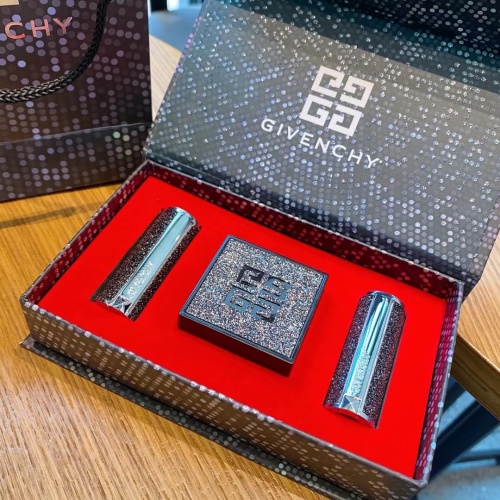 Givenchy Shimmering Trio Set: N37 Lipstick, 500 Lipstick & Setting Powder 1 Givenchy Shimmering Trio Set: N37 Lipstick, 500 Lipstick & Setting Powder