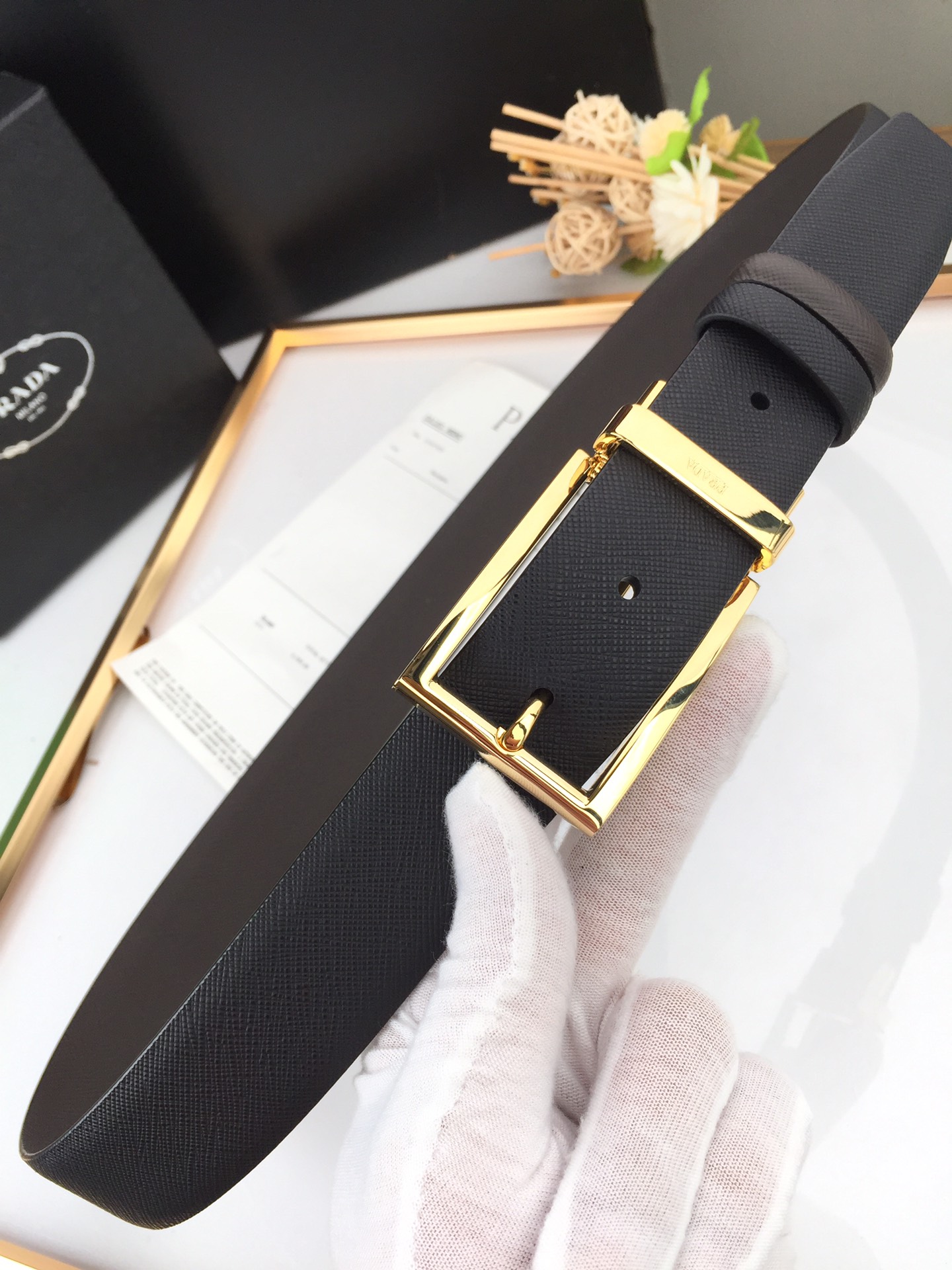 [Prada Belts]Prada This exquisite reversible Saffiano leather belt comes with