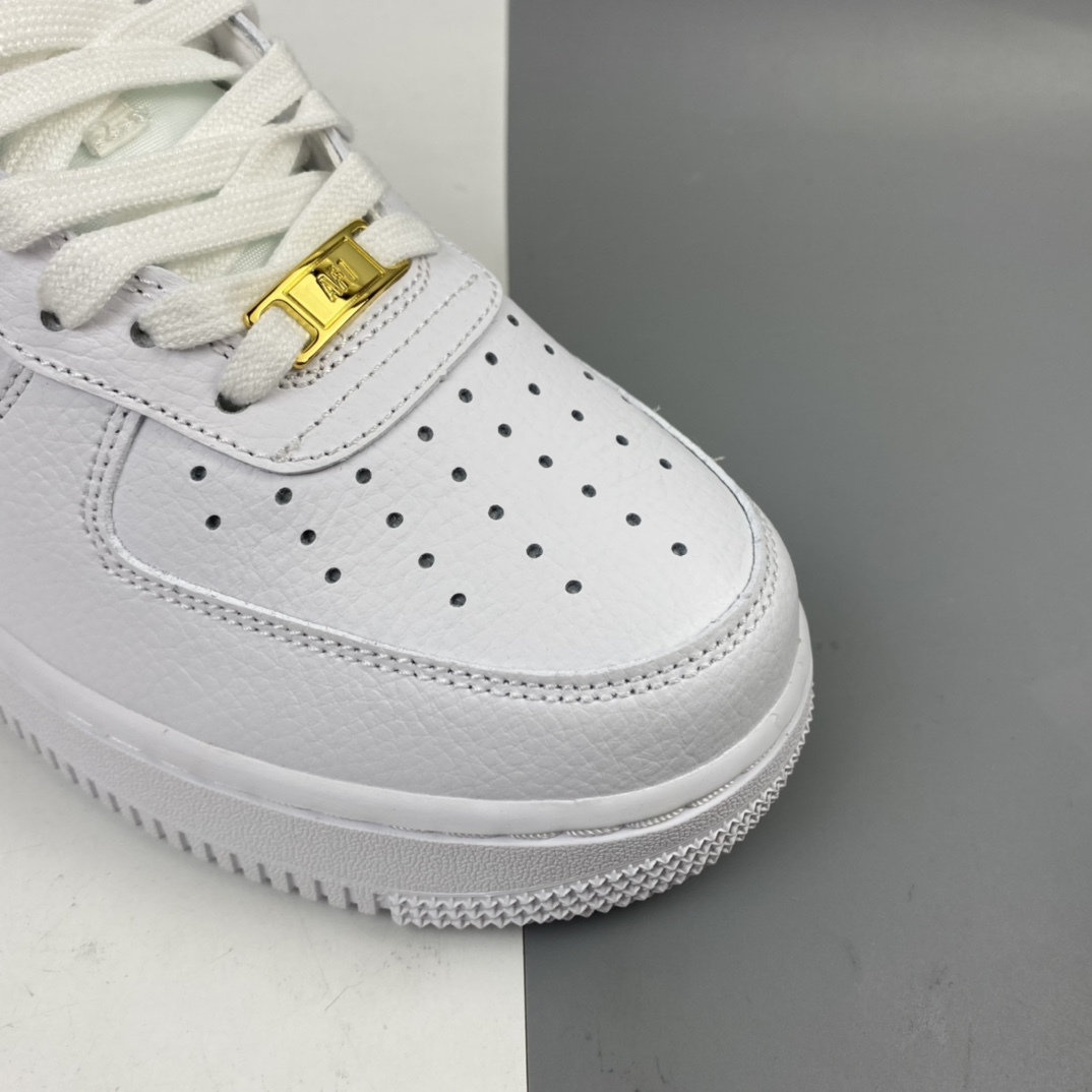 240 Nk Air Force 1 Low 空军一号低帮休闲板鞋 315115-154