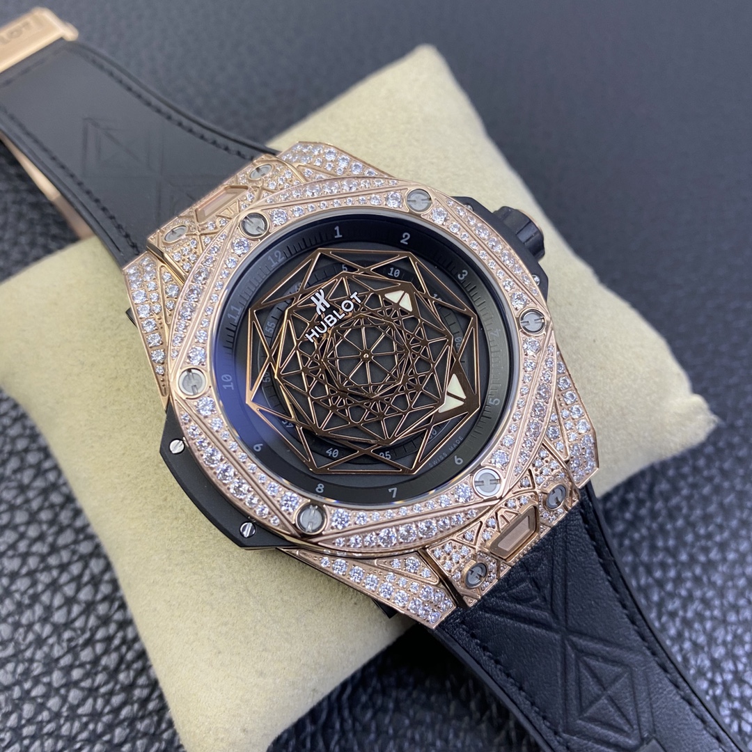 [HUBLOT Watches]WWF New Year