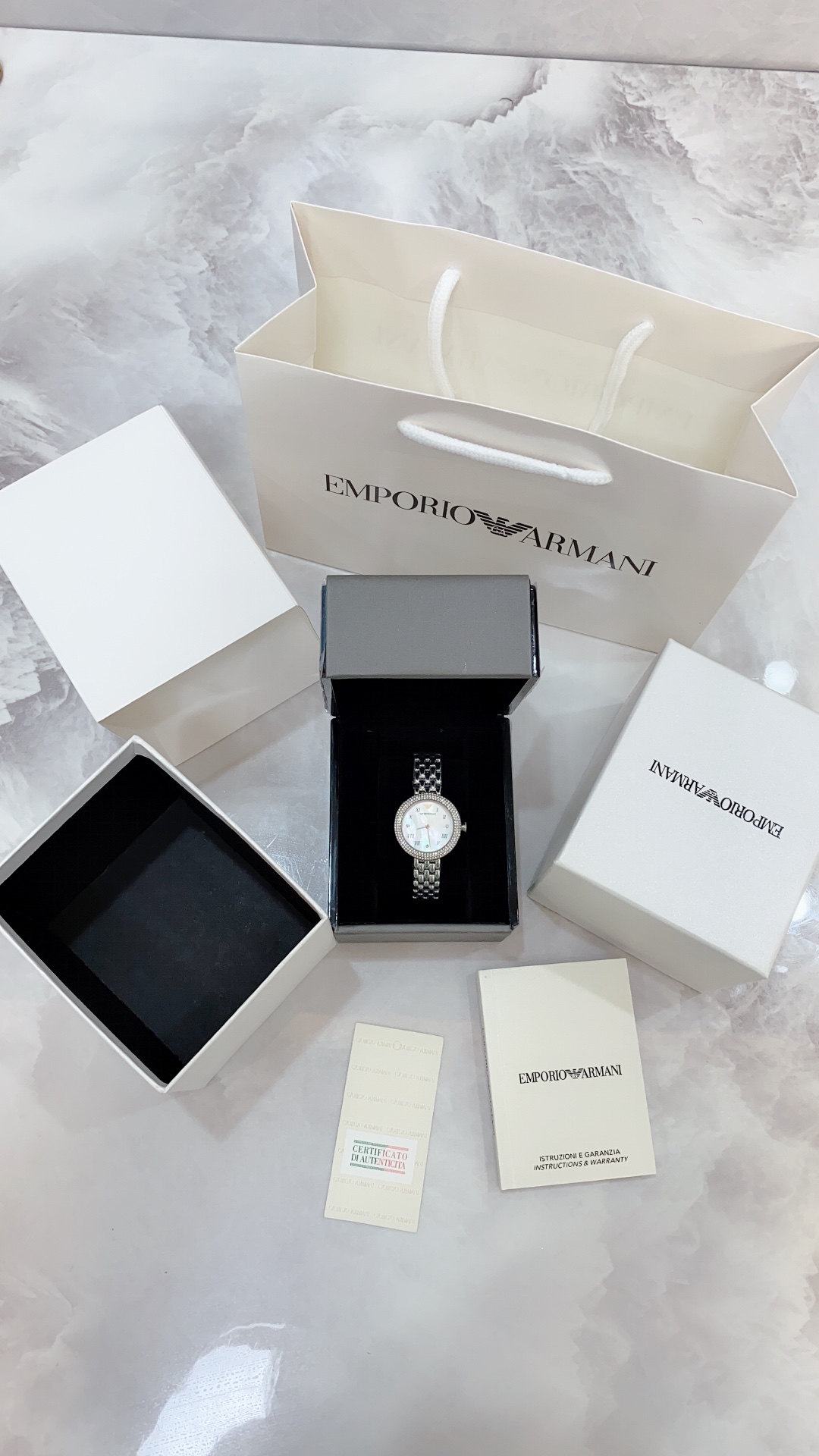 Sitio web oficial del mostrador serie Armani ROSA genuina modelo AR11354 nuevo reloj para mujer aliento de bebé donut d…