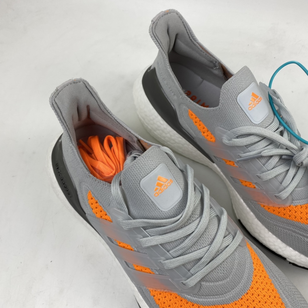 200 Ad UltraBoost 21 加厚爆米花袜套式针织鞋面休闲运动慢跑鞋 FY0375