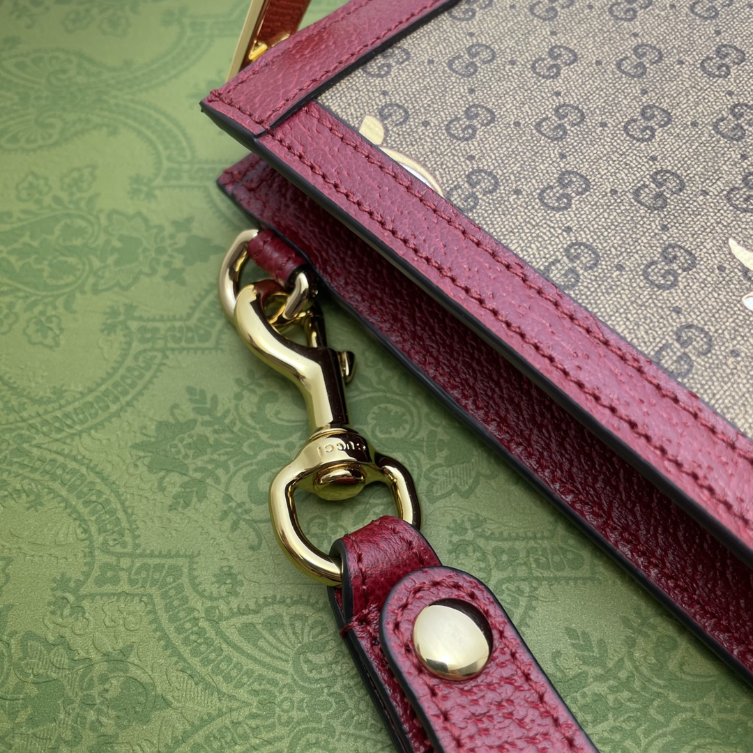 GUCCI古驰牛年款手拿包654503