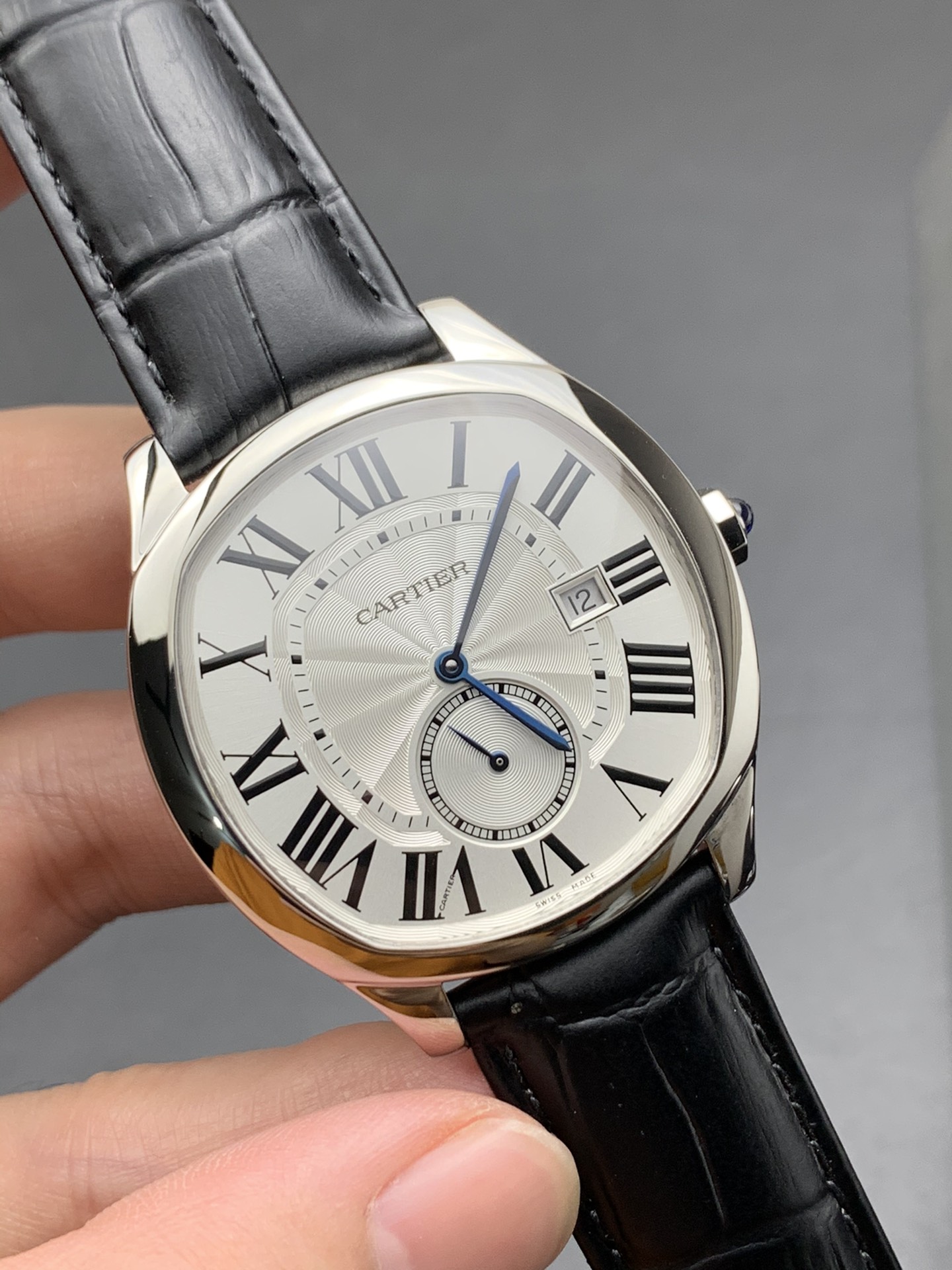Cartier 卡地亚两针半