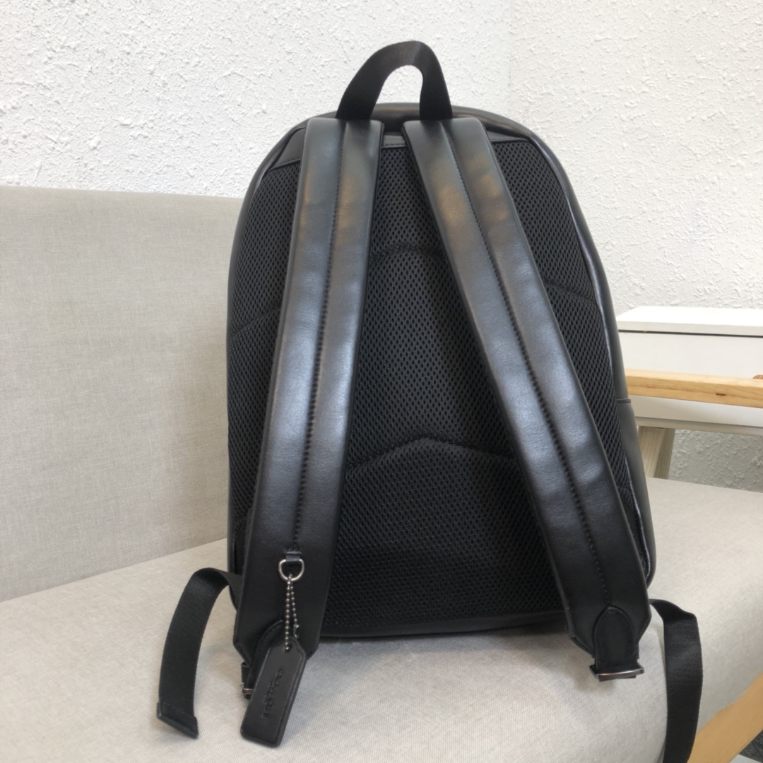 Coach 男士双肩背包