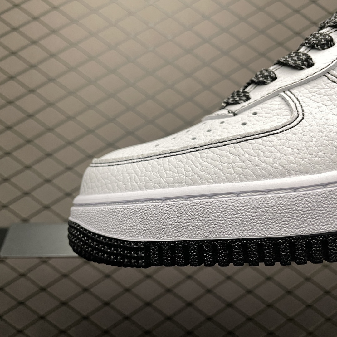 240 NK Air Force 1 ’07 空军一号低帮运动休闲板鞋 CN2896-104