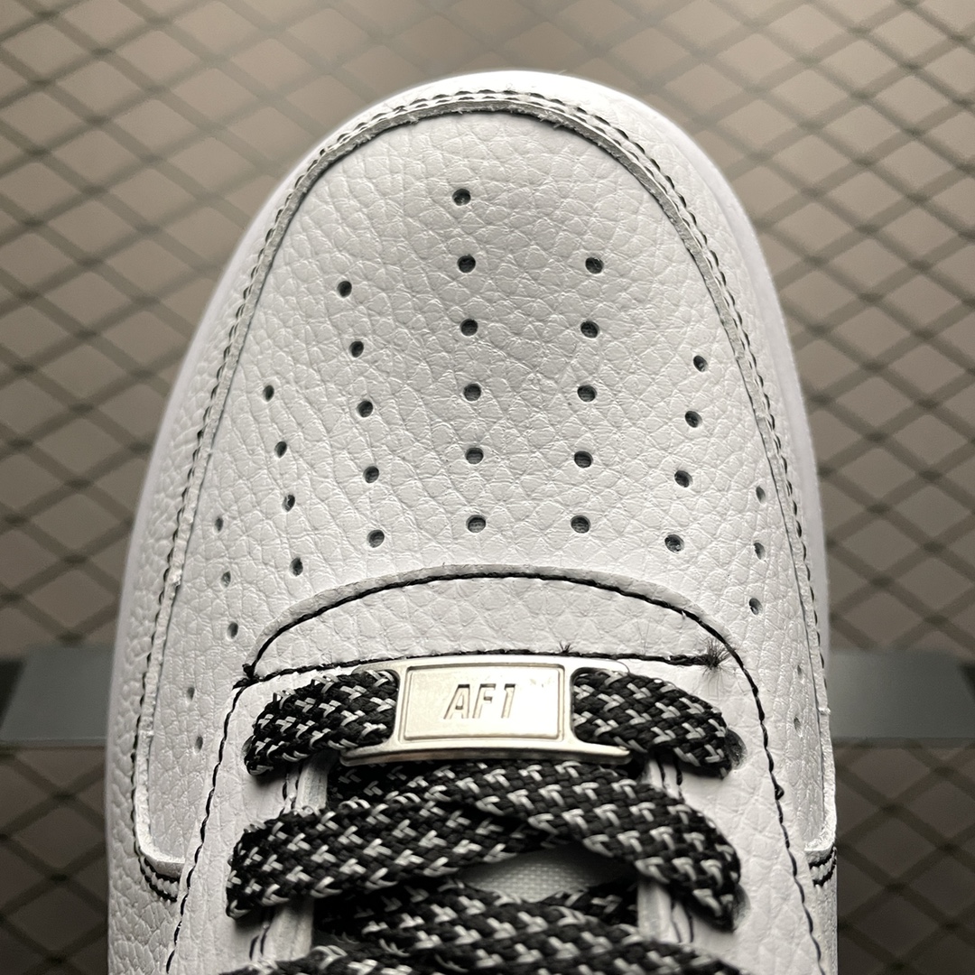 240 NK Air Force 1 ’07 空军一号低帮运动休闲板鞋 CN2896-104