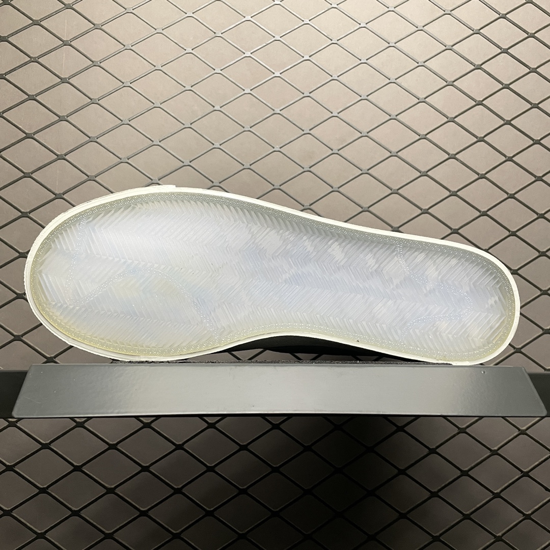 220 Nike Blazer Mid’77 Infinite 开拓者高帮休闲运动板鞋 DC3278-280