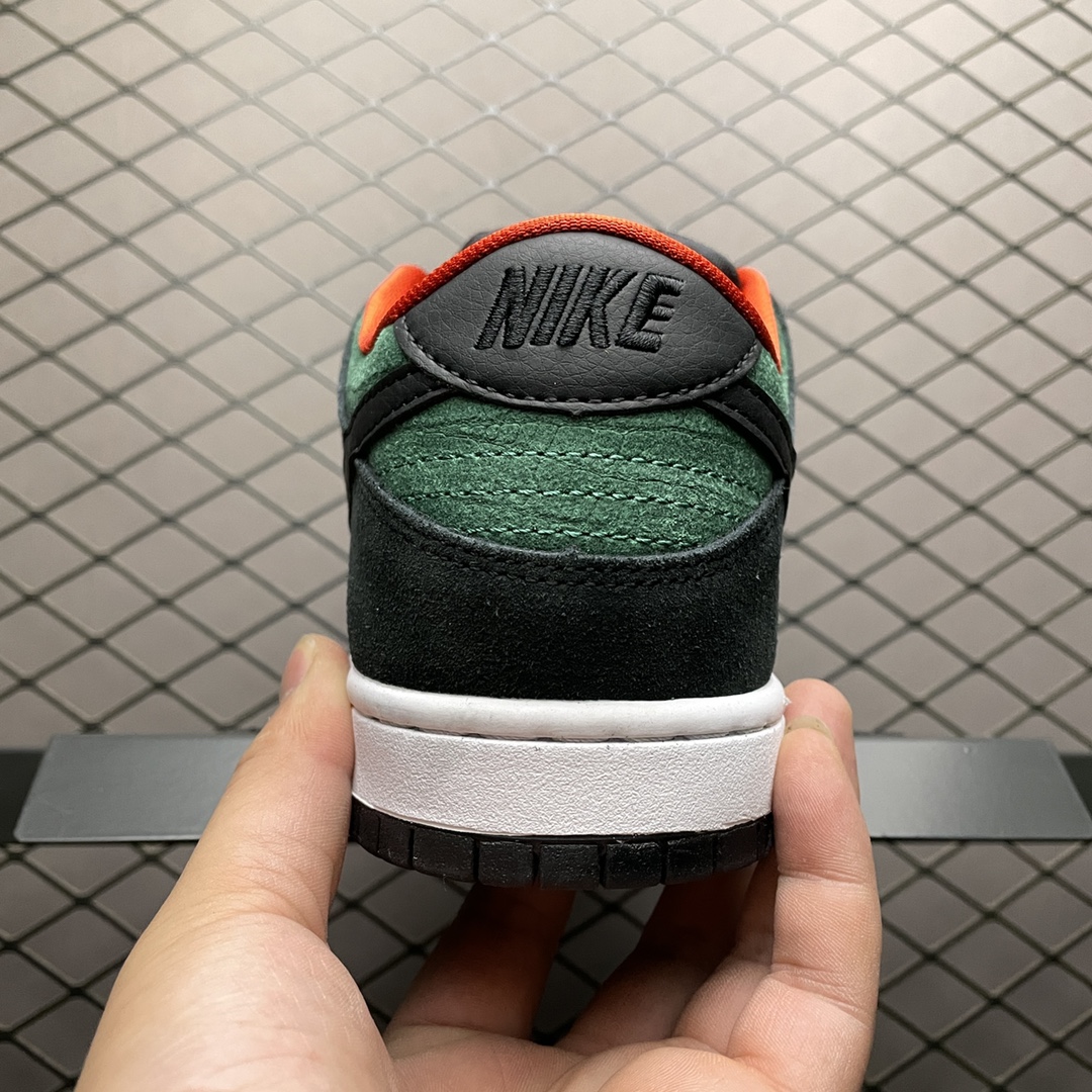 260 Nike SB Dunk 运动休闲滑板鞋 304292-055