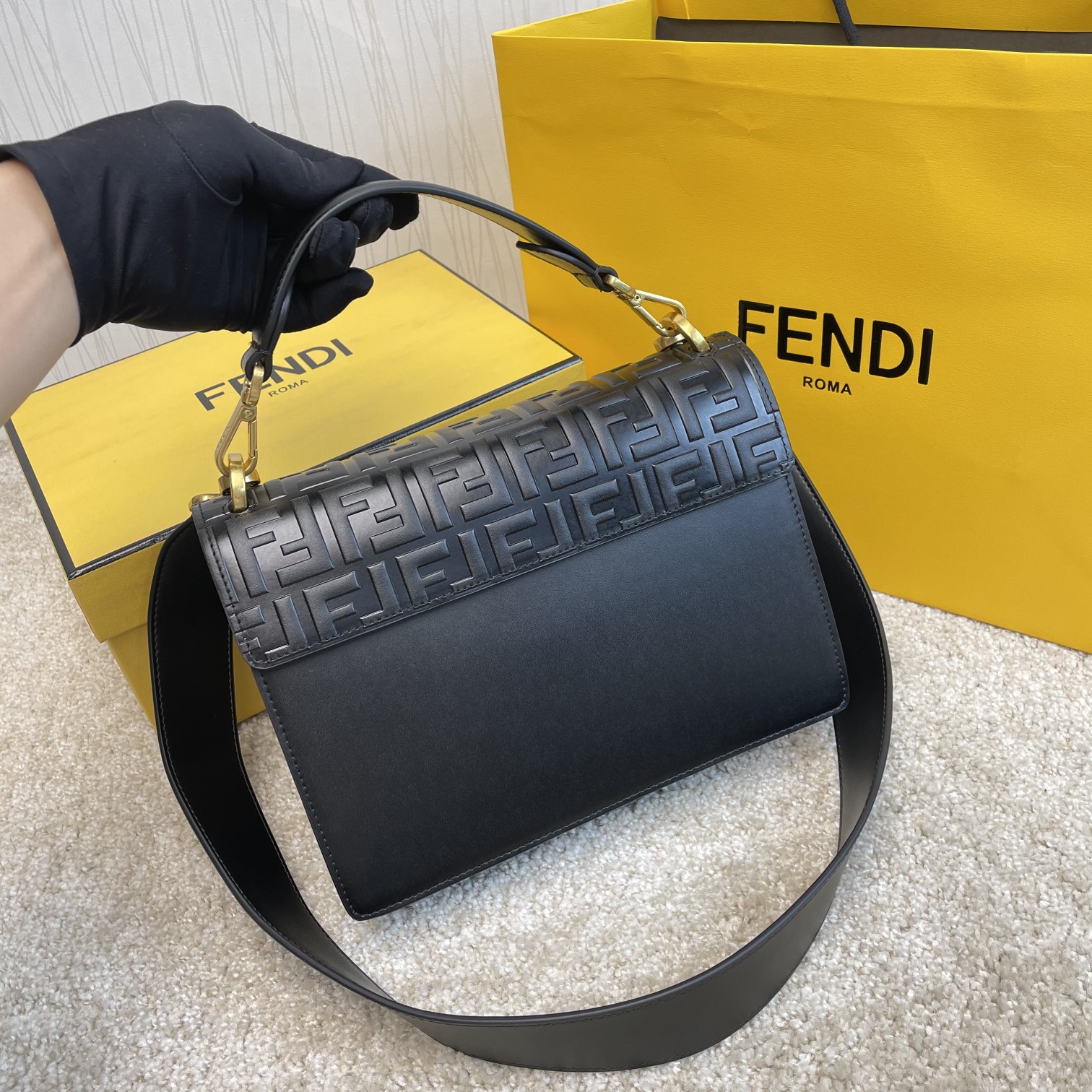 P580 FENDI （芬迪）Kan I 大号8839 25*18*11cm 芬迪 Kan I升级版