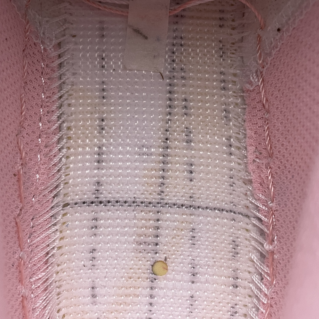 240 Air Jordan 1 Low AJ1乔1低帮文化篮球鞋 女鞋6孔 553560-103-莆田鞋,莆田鞋货源,高仿鞋,高仿鞋货源,安福档口,莆田高仿鞋,莆田鞋批发,高仿鞋批发,莆田高仿运动鞋,高仿运动鞋,莆田运动鞋 240 Air Jordan 1 Low AJ1乔1低帮文化篮球鞋 女鞋6孔 553560-103