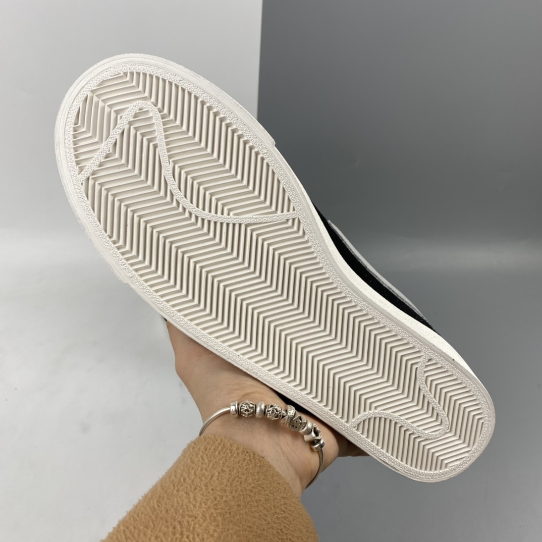 200 Nike Blazer Mid ’1977 Suede 耐克开拓者高帮休闲板鞋 CW2371-001