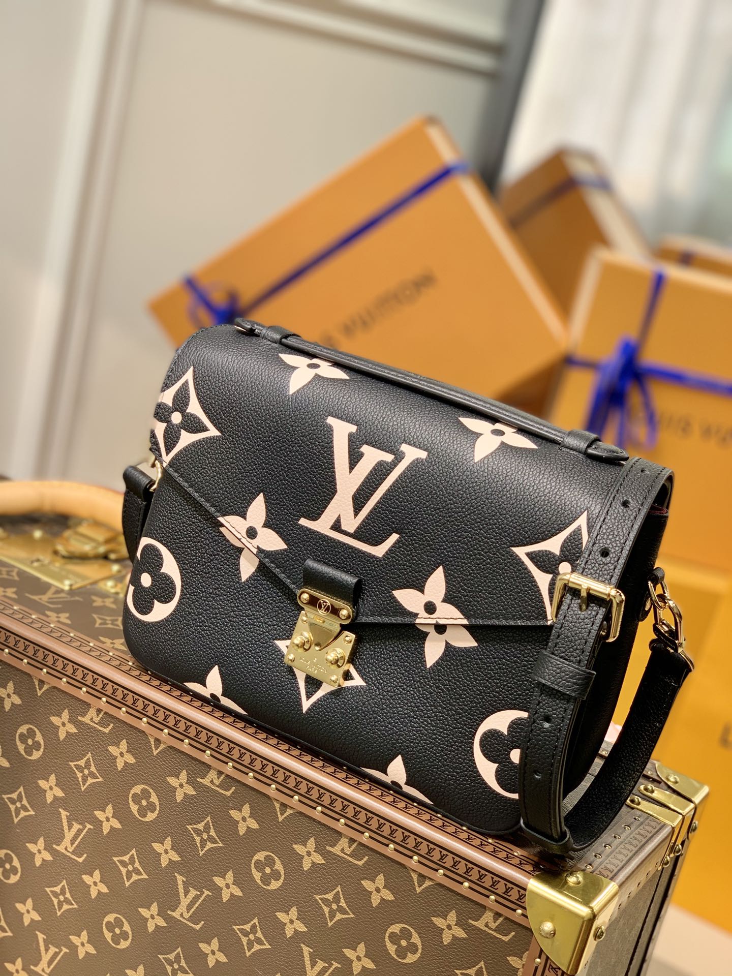 Louis Vuitton LV Pochette MeTis AAA+
 Bags Handbags Black Empreinte​ Spring Collection M45773