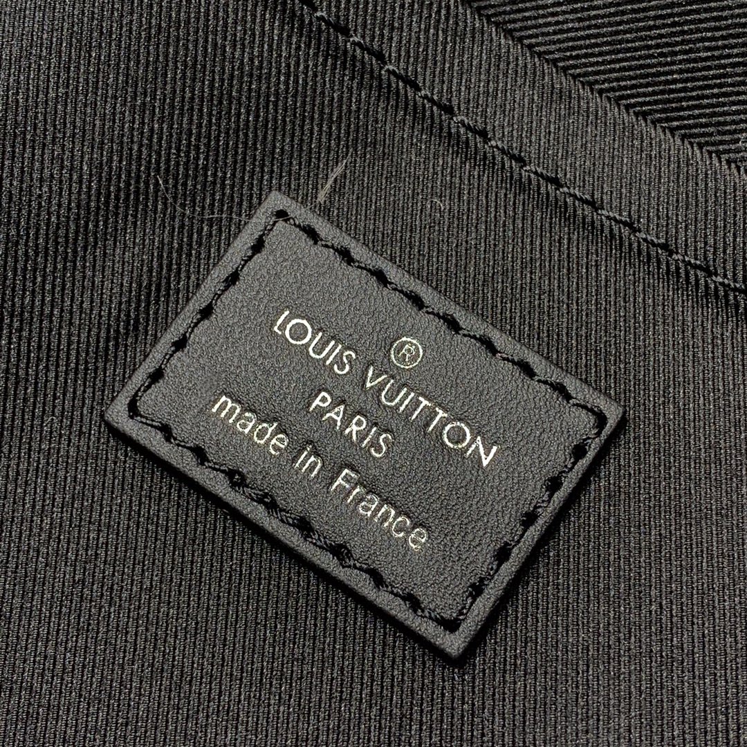 Louis Vuitton LV Steamer 邮差包 M57307