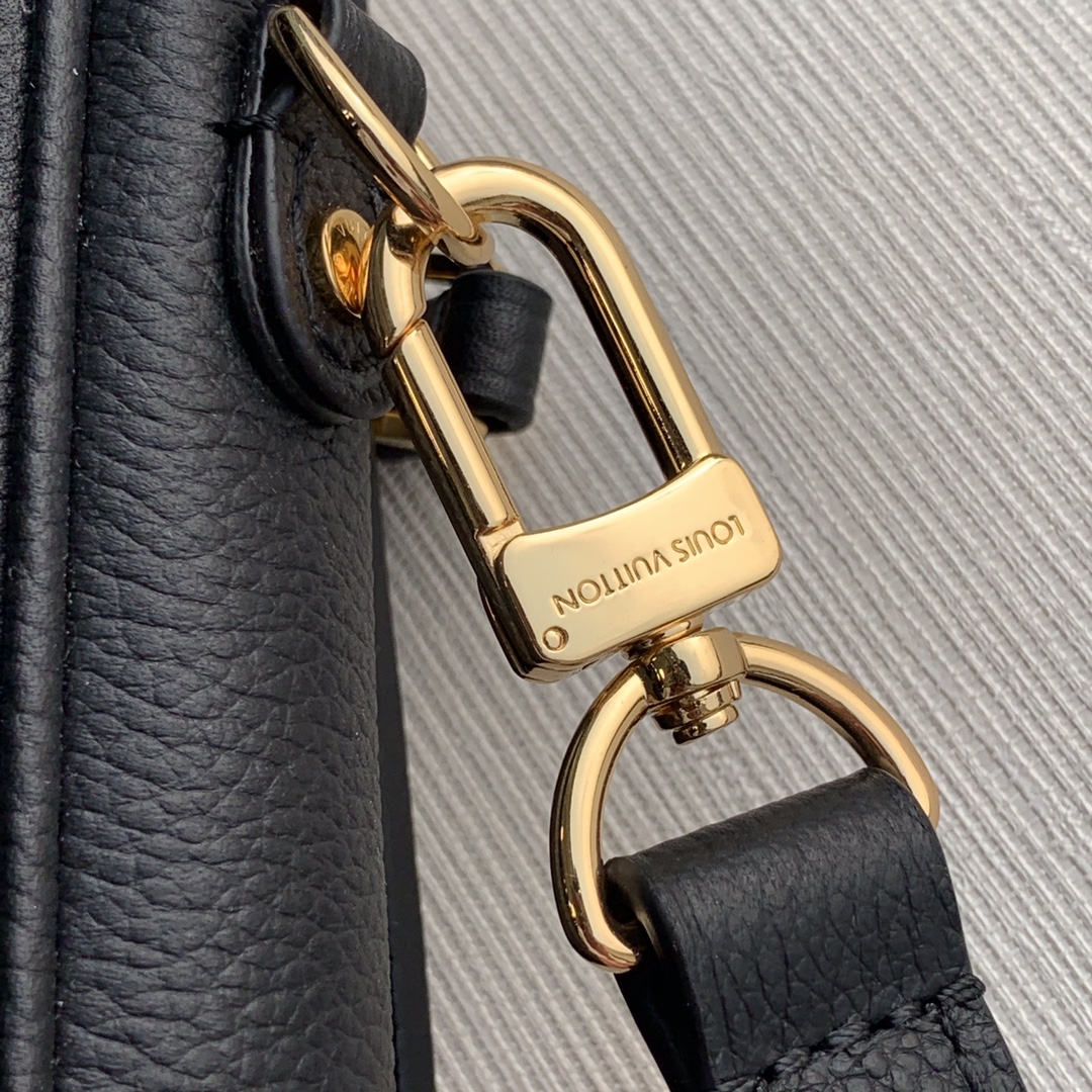 Louis Vuitton LV Pochette Metis 邮差包 M45773黑色
