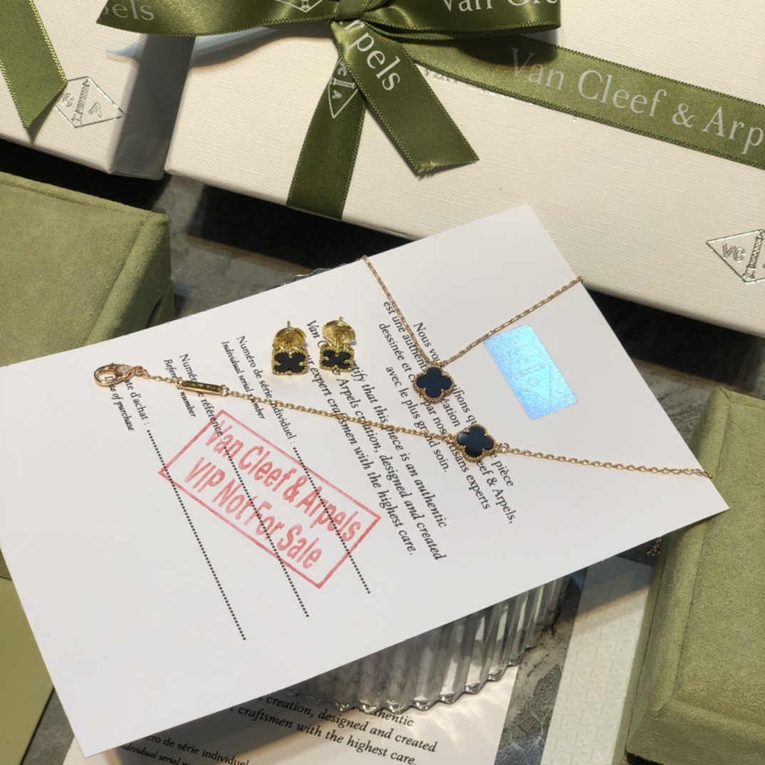 Van Cleef & Arpels VCA梵克雅宝mini四叶草套装