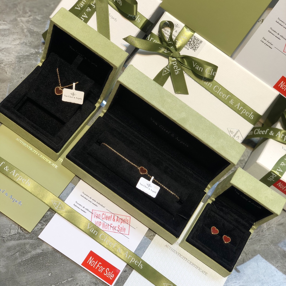Van Cleef & Arpels VCA梵克雅宝 小红爱心套装