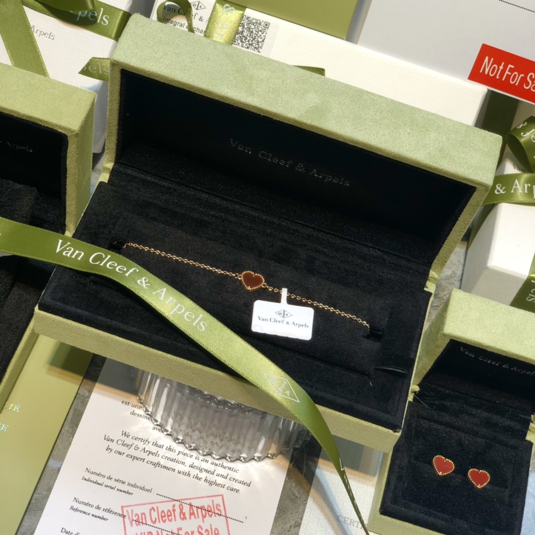 Van Cleef & Arpels VCA梵克雅宝 小红爱心套装