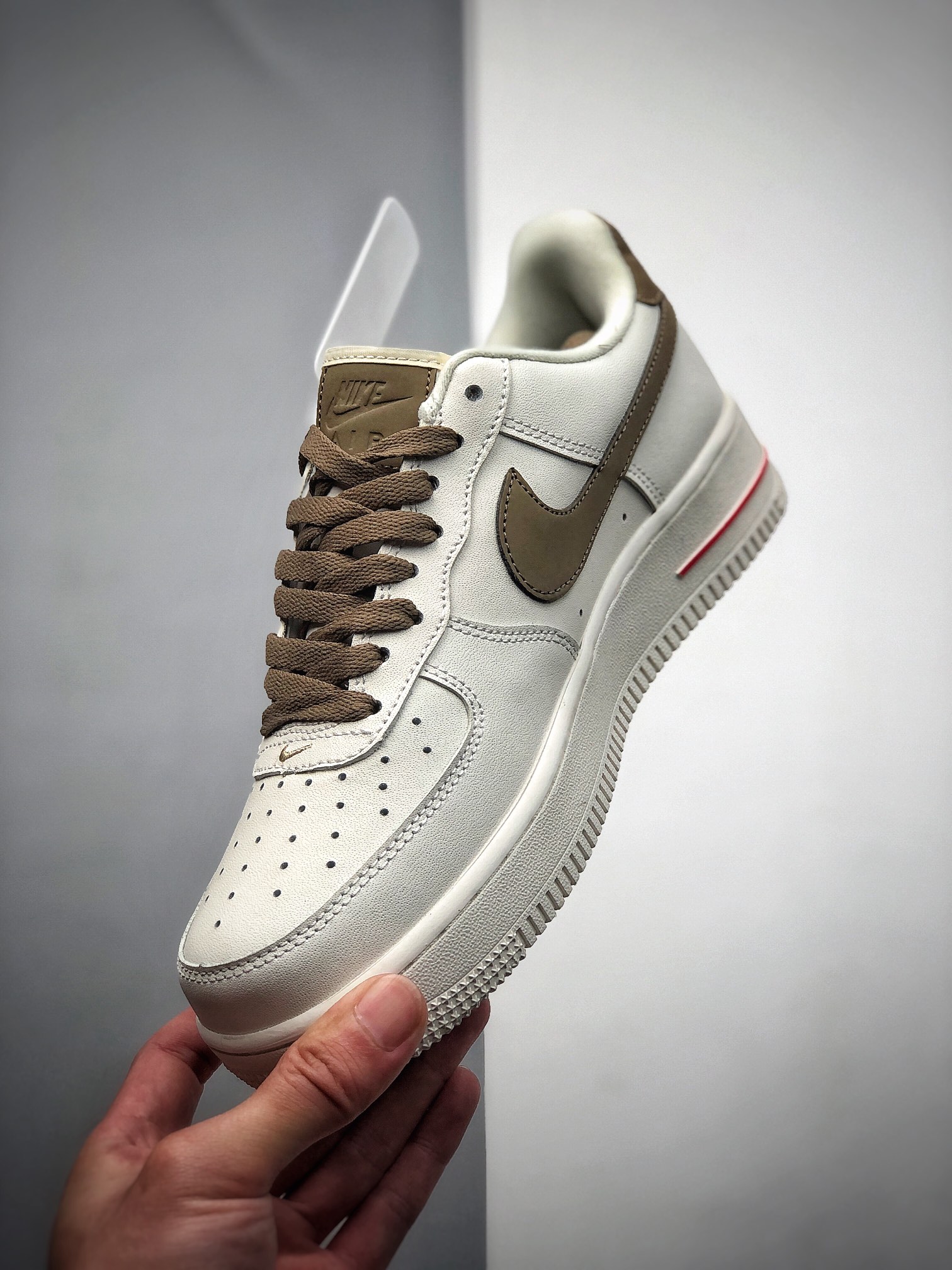 160 NIKE FORCE空军一号运动休闲板鞋808788-996